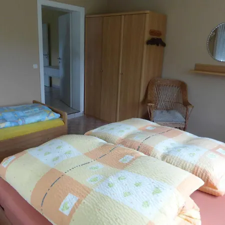 Am Lindenrain Apartamento Mossautal